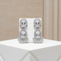 CUBIC ZIRCONIA COLLECTION - GATSBY INSPIRED CHANDELIER EARRINGS - CZER609 SILVER
