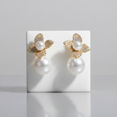 CUBIC ZIRCONIA COLLECTION - VINTAGE PEARL EARRINGS - CZER608 GOLD