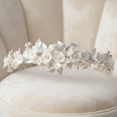ATHENA COLLECTION - EXQUISITE PEARLIE HEADBAND - AHB121 SILVER