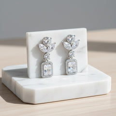 CUBIC ZIRCONIA COLLECTION - DECO SPARKLE EARRINGS - CZER637 SILVER