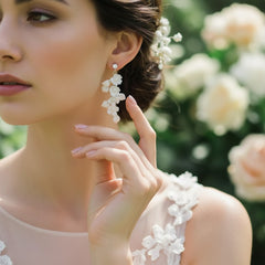 ATHENA COLLECTION - ALLURE FLORAL VINE EARRINGS - CZER665 SILVER