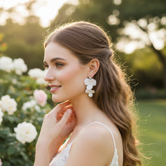 ATHENA COLLECTION - HOLLYWOOD STYLE FLOWER EARRINGS - CZER666 SILVER