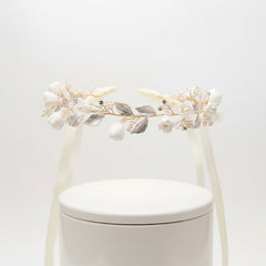 ATHENA COLLECTION - ETERNAL FLORAL ROMANCE VINE - HP210 GOLD