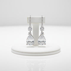 CUBIC ZIRCONIA COLLECTION - DAZZLING STARLET EARRINGS - CZER667 SILVER