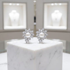 CUBIC ZIRCONIA COLLECTION - DAINTY PEARL CLIP ON EARRINGS - CZER696 SILVER