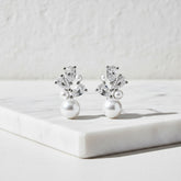 CUBIC ZIRCONIA COLLECTION - VINTAGE CHARM EARRINGS - CZER707 SILVER