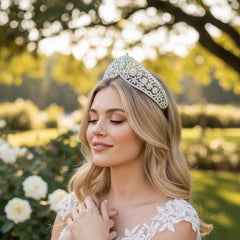 CUBIC ZIRCONIA COLLECTION - ENCHANTED TIARA - AHB174 SILVER