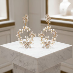 ATHENA COLLECTION - DIVINE FRESHWATER PEARL EARRINGS - CZER727 GOLD