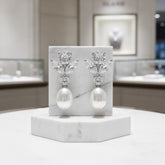 CUBIC ZIRCONIA COLLECTION - PEARL GEM EARRINGS -CZER734 SILVER
