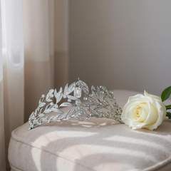 CUBIC ZIRCONIA COLLECTION- CATHERINE INSPIRED HEADPIECE - AHB175 SILVER
