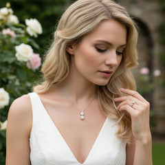 CUBIC ZIRCONIA COLLECTION - EXQUISITE PEARL NECKLACE - CZNK194 SILVER