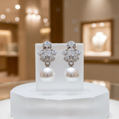 CUBIC ZIRCONIA COLLECTION - VINTAGE CHIC EARRINGS -CZER753 SILVER