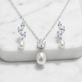 CUBIC ZIRCONIA COLLECTION -SPARKLE PEARL NECKLACE SET - CZNK203 SILVER