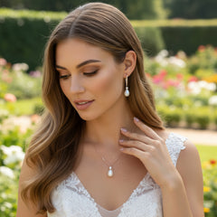 CUBIC ZIRCONIA COLLECTION - EXQUISITE FRESHWATER PEARL SET - CZNK219 GOLD