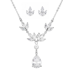 CUBIC ZIRCONIA COLLECTION - ENCHANTMENT PEARL SET - CZNK250 SILVER