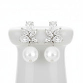 CUBIC ZIRCONIA COLLECTION - VINTAGE SHIMMER EARRINGS - CZER816 SILVER
