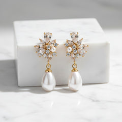 CUBIC ZIRCONA COLLECTION - DIVINE PEARL EARRINGS - CZER829 GOLD