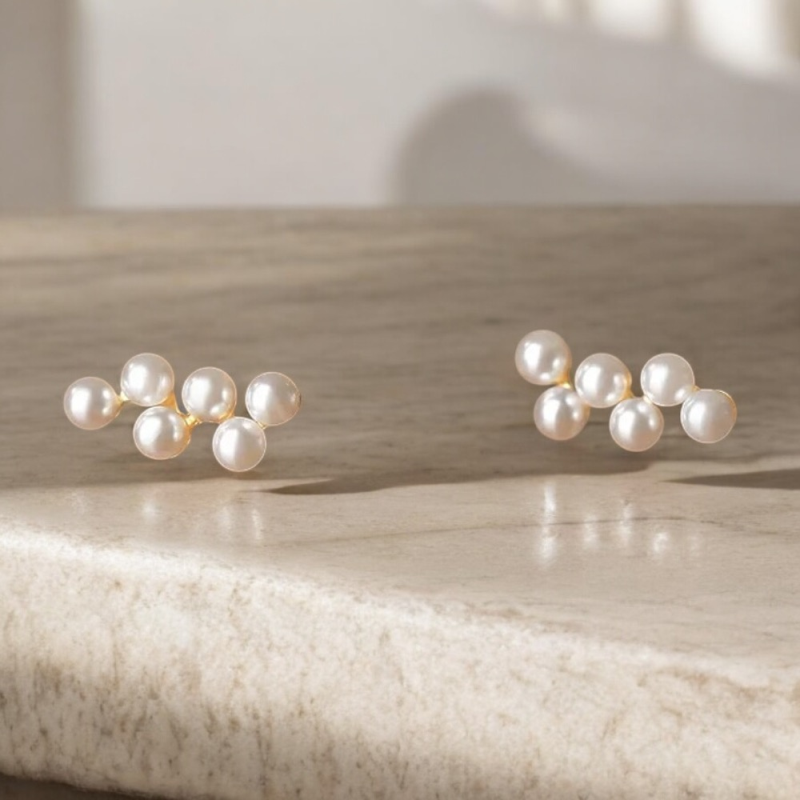 ATHENA COLLECTION - PRETTY PEARL DROP EARRINGS - CZER840 SILVER