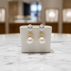 Cubic Zirconia Collection - Graceful Pearl Earrings - GOLD  ER316(GOLD)