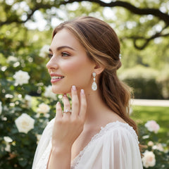 CUBIC ZIRCONIA COLLECTION - CRYSTAL SPLENDOUR EARRINGS - CZER393