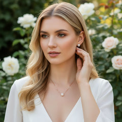ATHENA COLLECTION - SIMULATED PEARL NECKLACE SET - CZNK261 SILVER