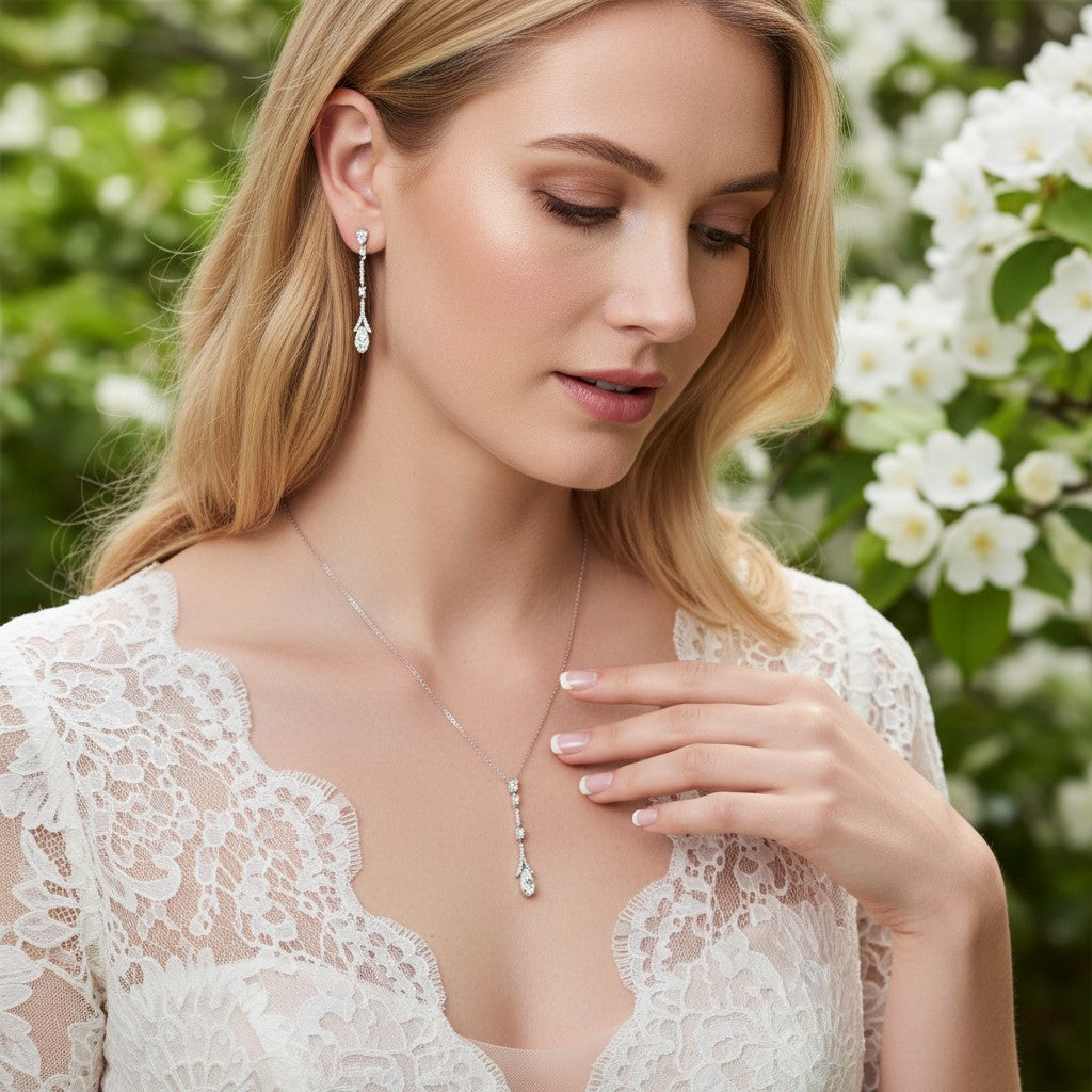 CUBIC ZIRCONIA COLLECTION - DAINTY SPARKLE NECKLACE - CZNK40