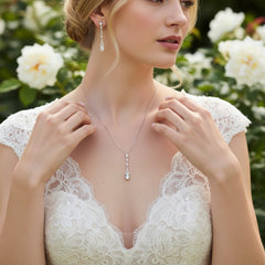 CUBIC ZIRCONIA COLLECTION - DAINTY SPARKLE NECKLACE - CZNK40 GOLD
