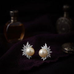 CUBIC ZIRCONIA COLLECTION - DAZZLING PEARL EARRINGS - CZER428