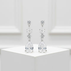 CUBIC ZIRCONIA COLLECTION - CRYSTAL SPARKLE EARRINGS - CZER431