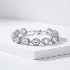 CUBIC ZIRCONIA COLLECTION - EXQUISITE CRYSTAL TREASURE BRACELET - CZBRA27 (SILVER)