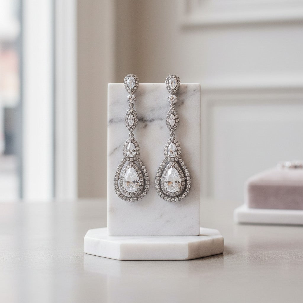 CUBIC ZIRCONIA COLLECTION - STARLET SPARKLE EARRINGS - CZER434 SILVER