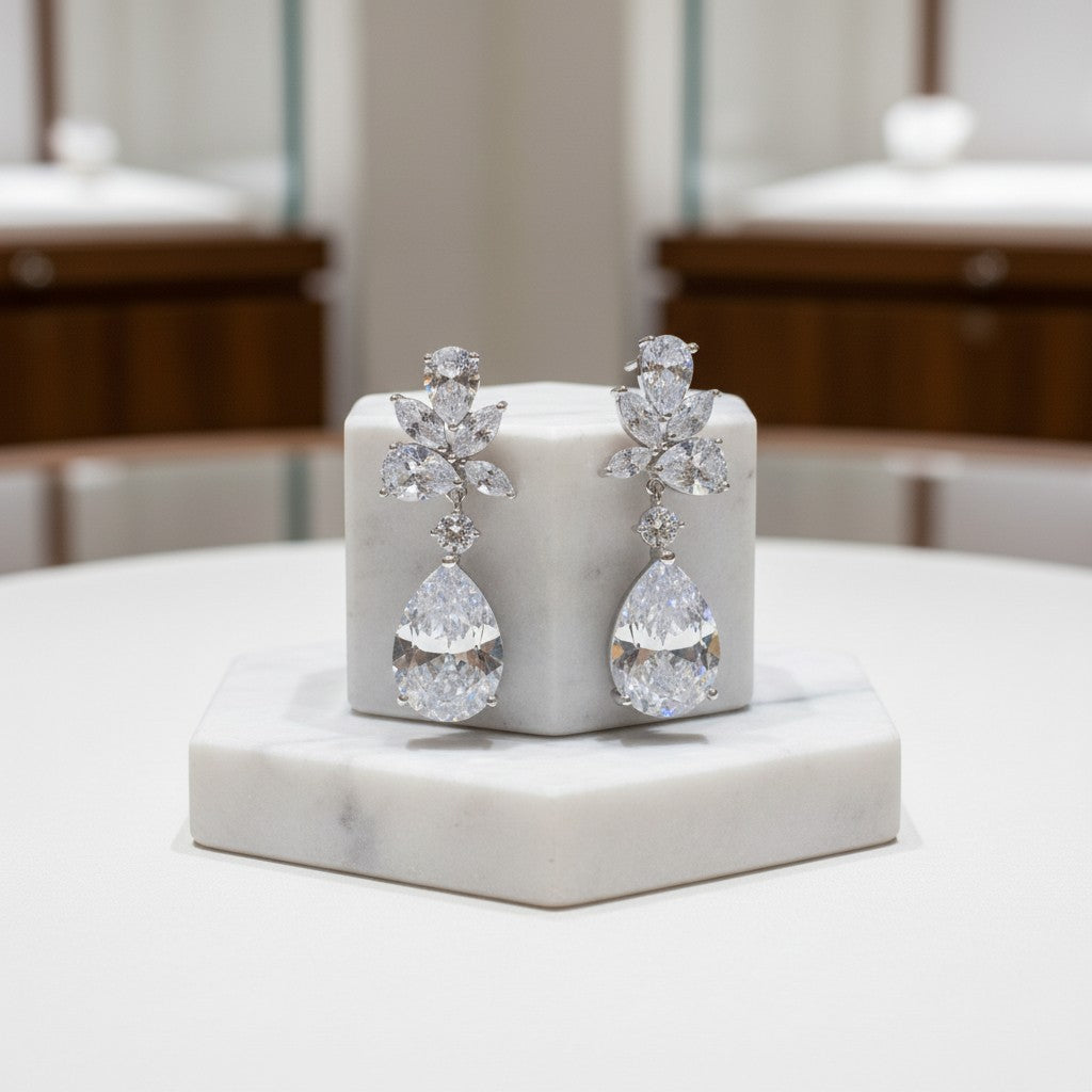 CUBIC ZIRCONIA COLLECTION - EXQUISITE STARLET EARRINGS - CZER445