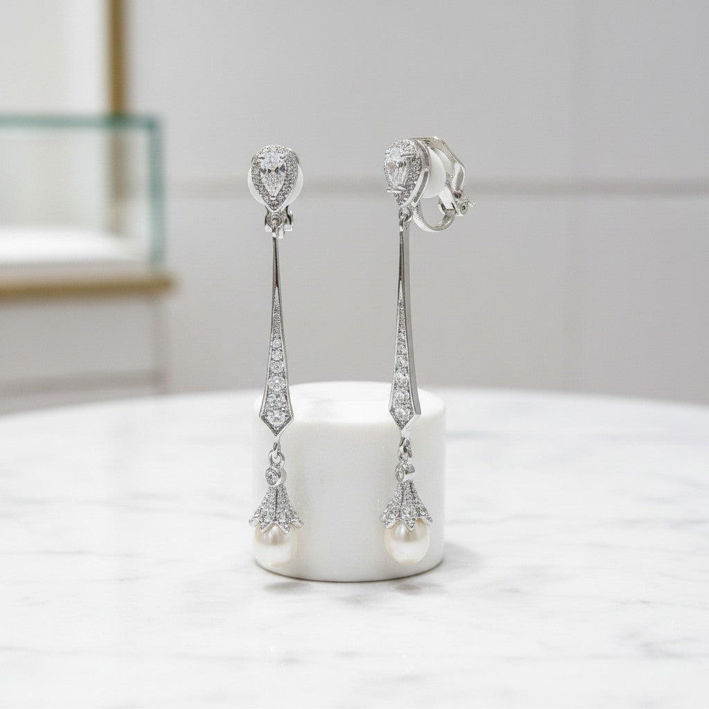 CUBIC ZIRCONIA COLLECTION - GLITZY PEARL CLIP ON EARRINGS - CZER446 (CLIP-ON)