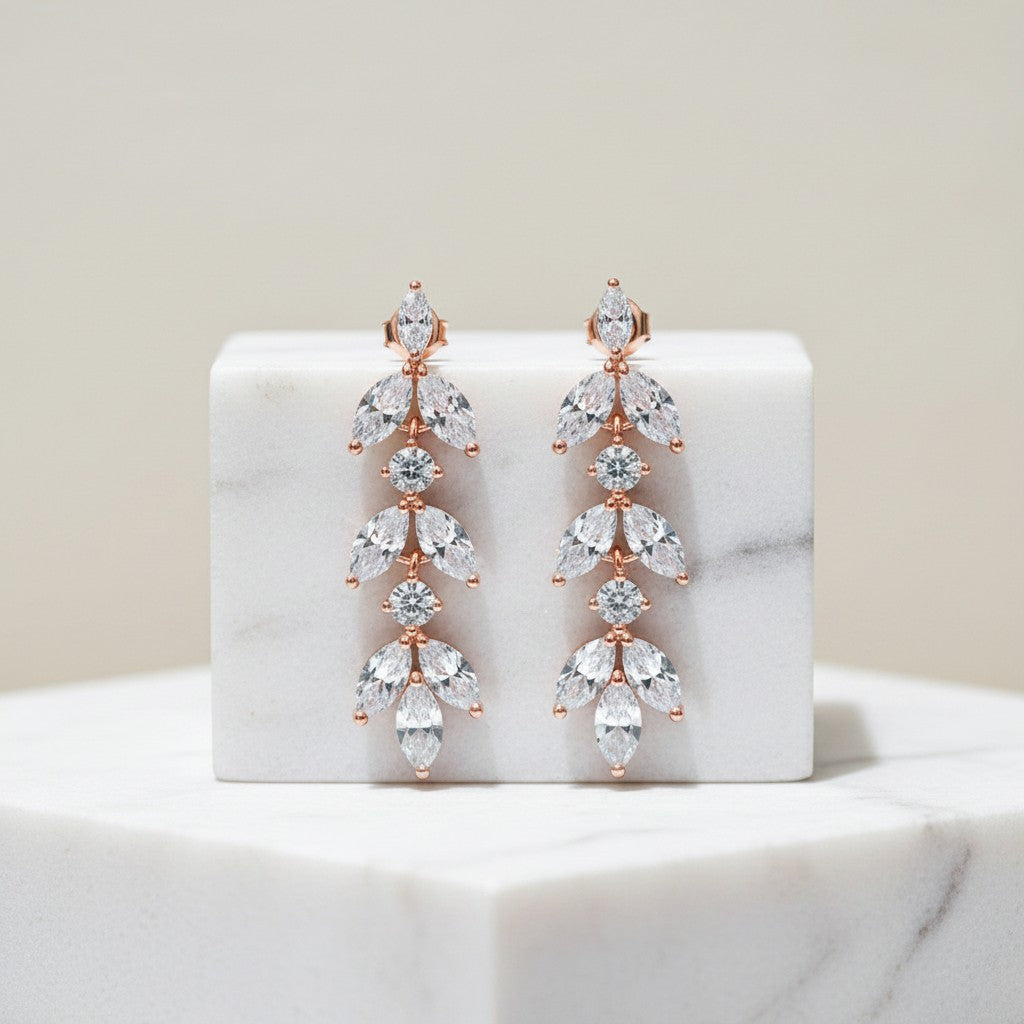 CUBIC ZIRCONIA COLLECTION - DAINTY DROP SPARKLE EARRINGS - CZER452 ROSE GOLD