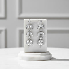 CUBIC ZIRCONIA COLLECTION - DAINTY DROP SPARKLE EARRINGS - CZER452 SILVER