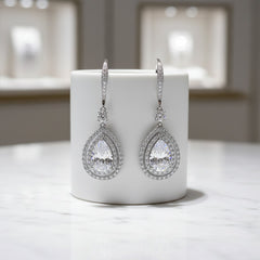 CUBIC ZIRCONIA COLLECTION - CHIC STARLET EARRINGS - CZER462
