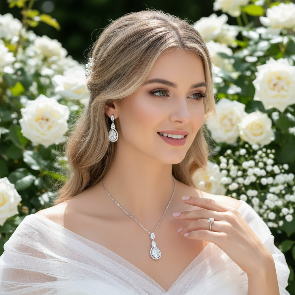 CUBIC ZIRCONIA COLLECTION - CRYSTAL TREASURE EARRINGS - CZER430