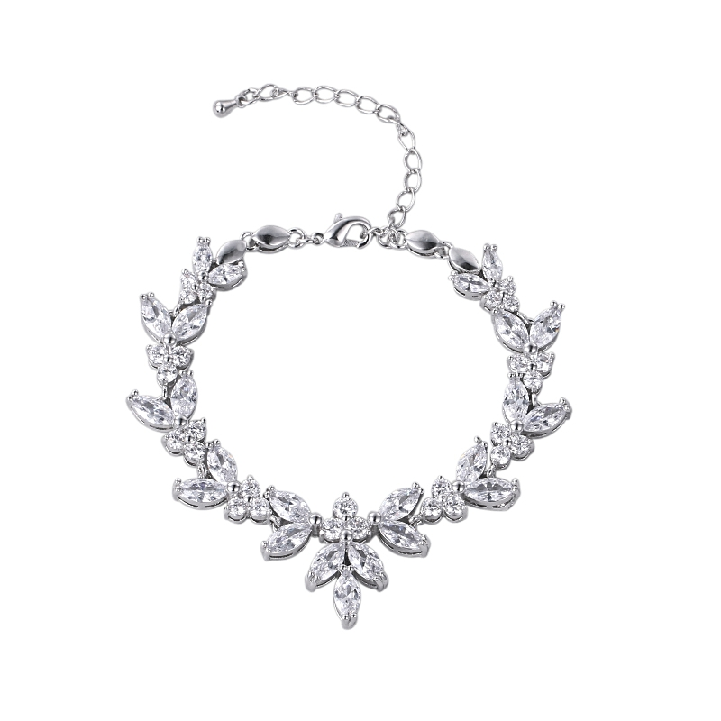 CUBIC ZIRCONIA COLLECTION - VINTAGE SPARKLE BRACELET - (CZBRA33) SILVER