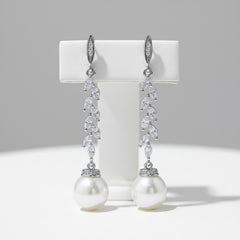 CUBIC ZIRCONIA COLLECTION - PEARL DROP EARRINGS - CZER474