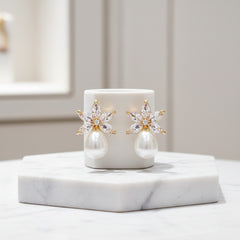 CUBIC ZIRCONIA COLLECTION - CHIC GEM EARRINGS - CZER855 GOLD