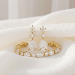 CUBIC ZIRCONIA COLLECTION -CHIC CRYSTAL BRACELET SET - GOLD