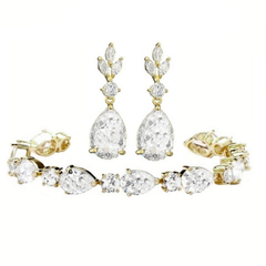 CUBIC ZIRCONIA COLLECTION -CHIC CRYSTAL BRACELET SET - GOLD