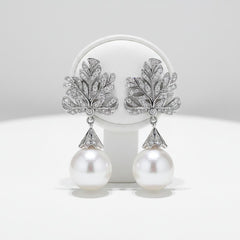 CUBIC ZIRCONIA COLLECTION - LUXE PEARL EARRINGS - CZER859 SILVER