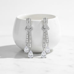 CUBIC ZIRCONIA COLLECTION - CHIC CRYSTAL DROP EARRINGS - CZER863 SILVER