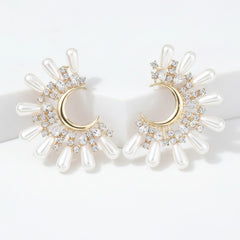 ATHENA COLLECTION - PEARL STATEMENT EARRINGS - CZER868 GOLD