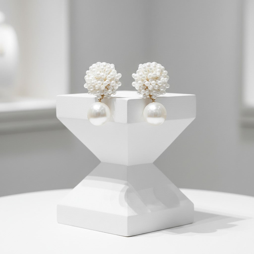 ATHENA COLLECTION - PEARL CLUSTER EARRINGS - CZER869 GOLD