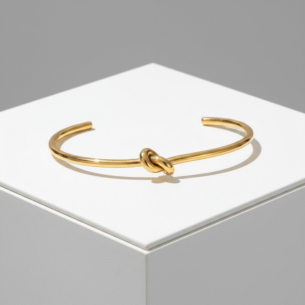 ATHENA COLLECTION - STYLISH KNOT BANGLE - GOLD