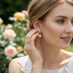 CUBIC ZIRCONIA COLLECTION - VINTAGE CHIC PEARL EARRINGS - CZER877 GOLD