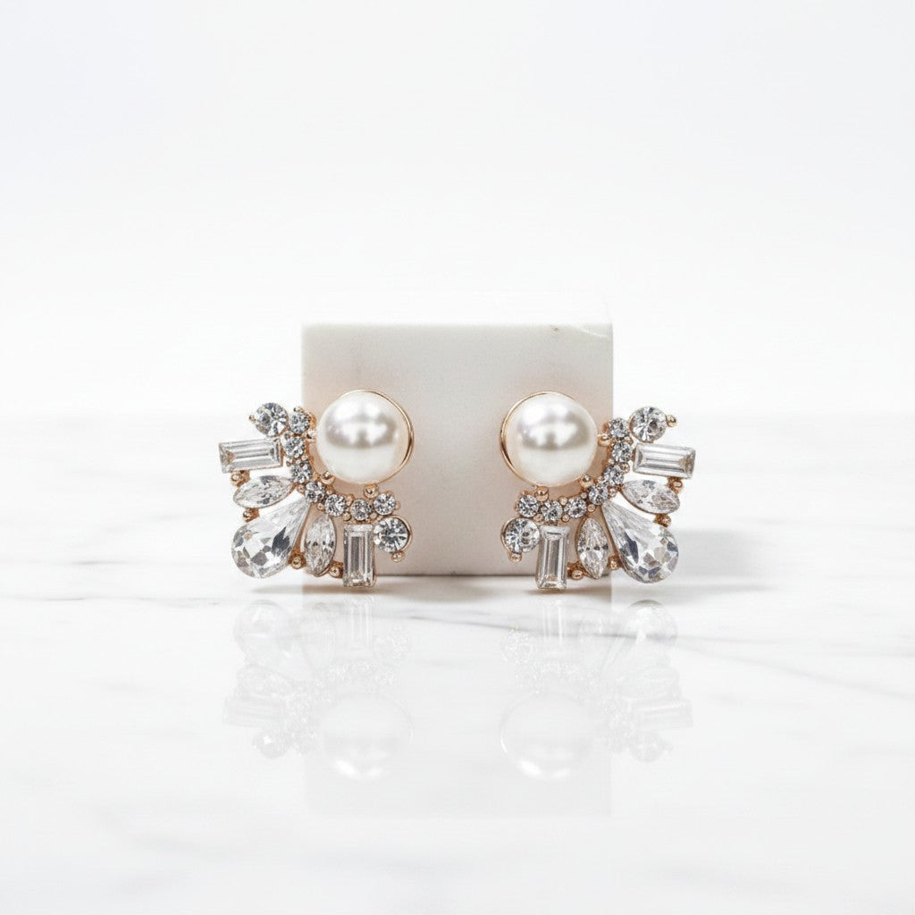 ATHENA COLLECTION - GATSBY INSPIRED STUD EARRINGS - CZER880 GOLD