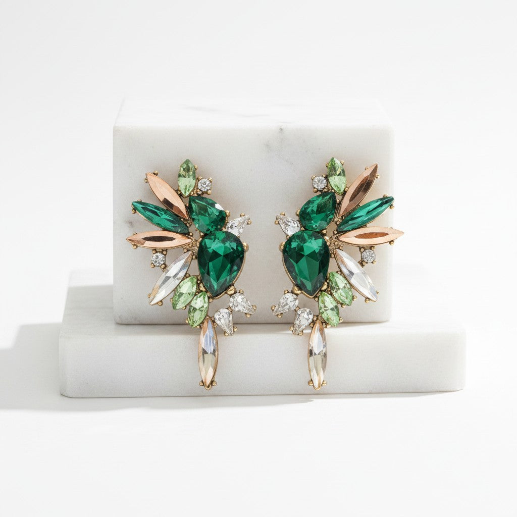 CUBIC ZIRCONIA COLLECTION - CRYSTAL STATEMENT EARRINGS - CZER888 EMERALD
